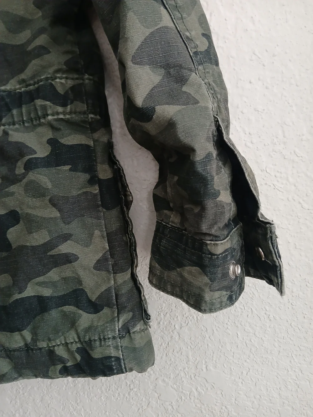 OshKosh B'Gosh Camo Full Zip Utility Military Style Jacket Boys 6